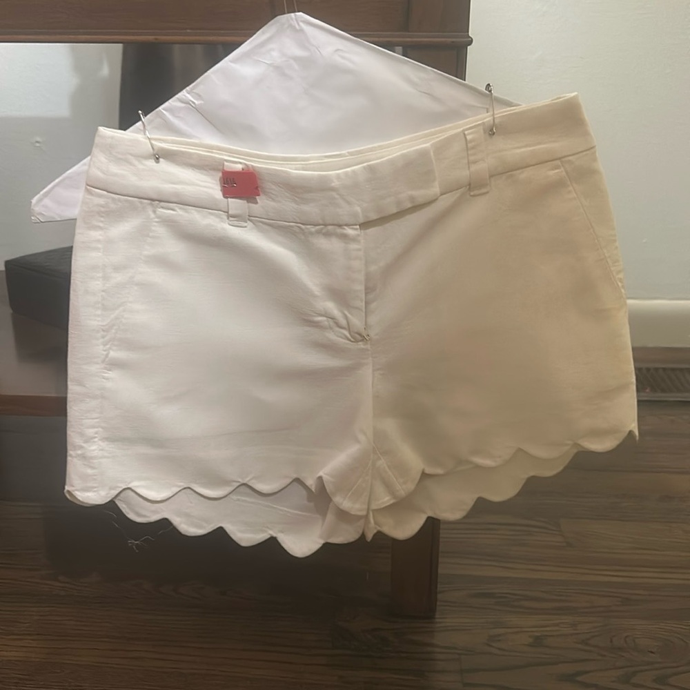 J. Crew linen scalloped shorts size 00